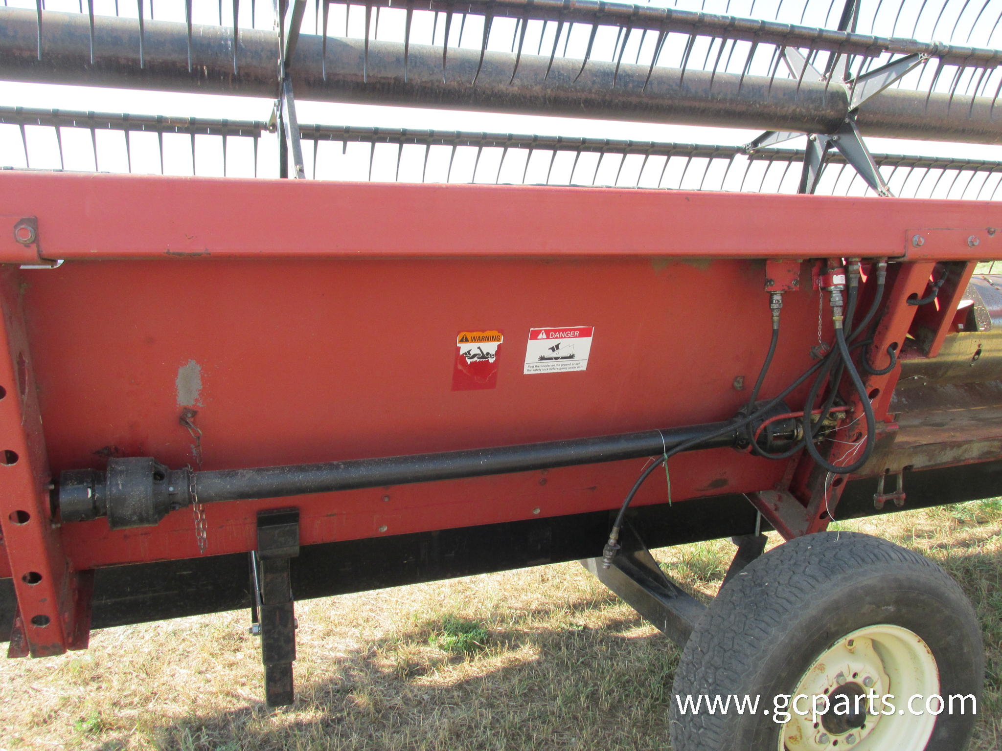 1010 30FT HEADER W/PU REEL